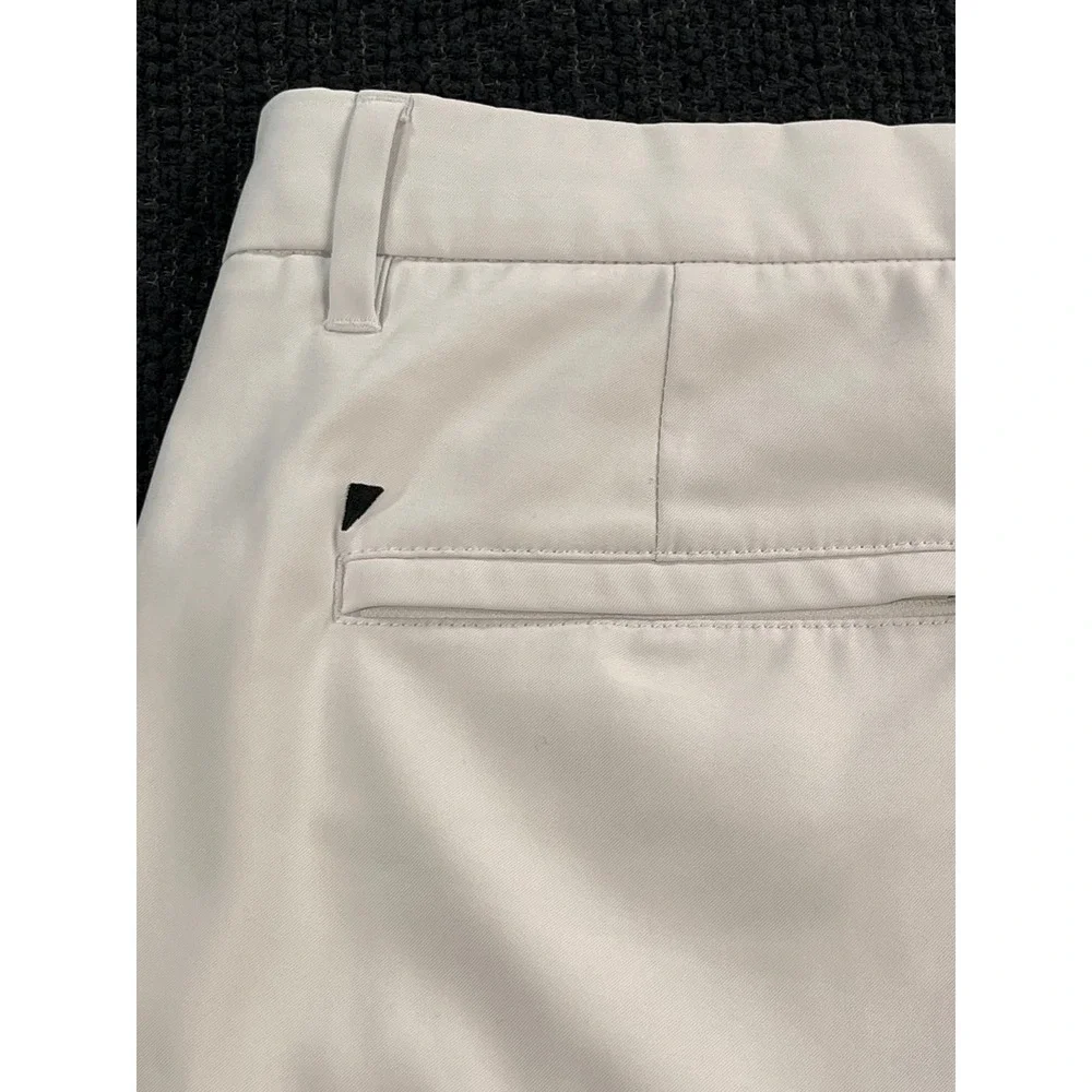 Primo Men White Golf Joggers Size 34 Short Tapered Performance Pants Zipper Cuff